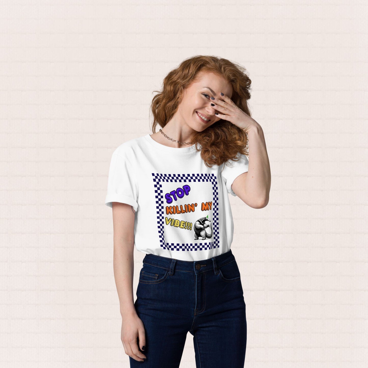 Unisex organic cotton wildlife t-shirt with ardvark design – sustainable clothing UK