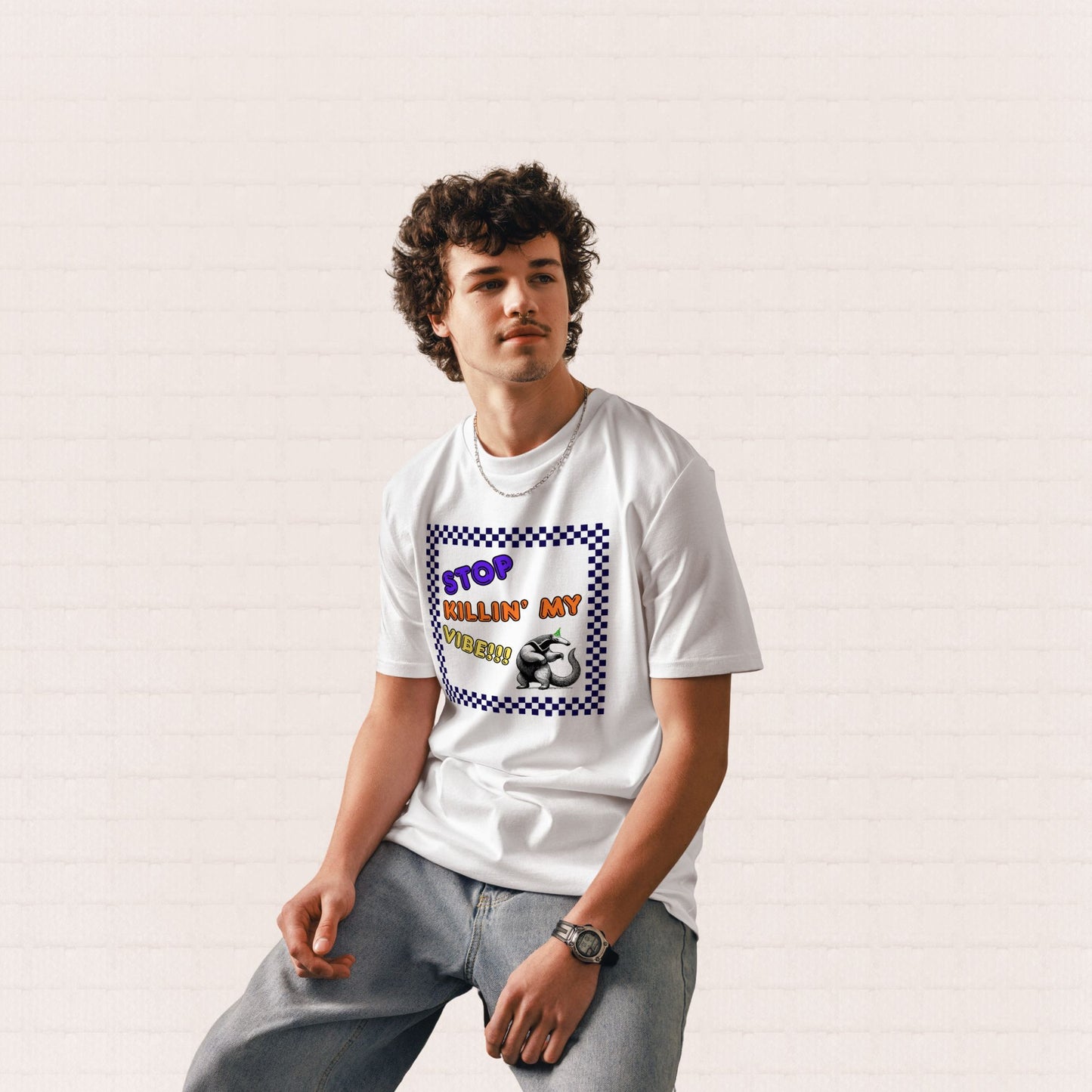Unisex organic cotton wildlife t-shirt with ardvark design – eco friendly clothing UK